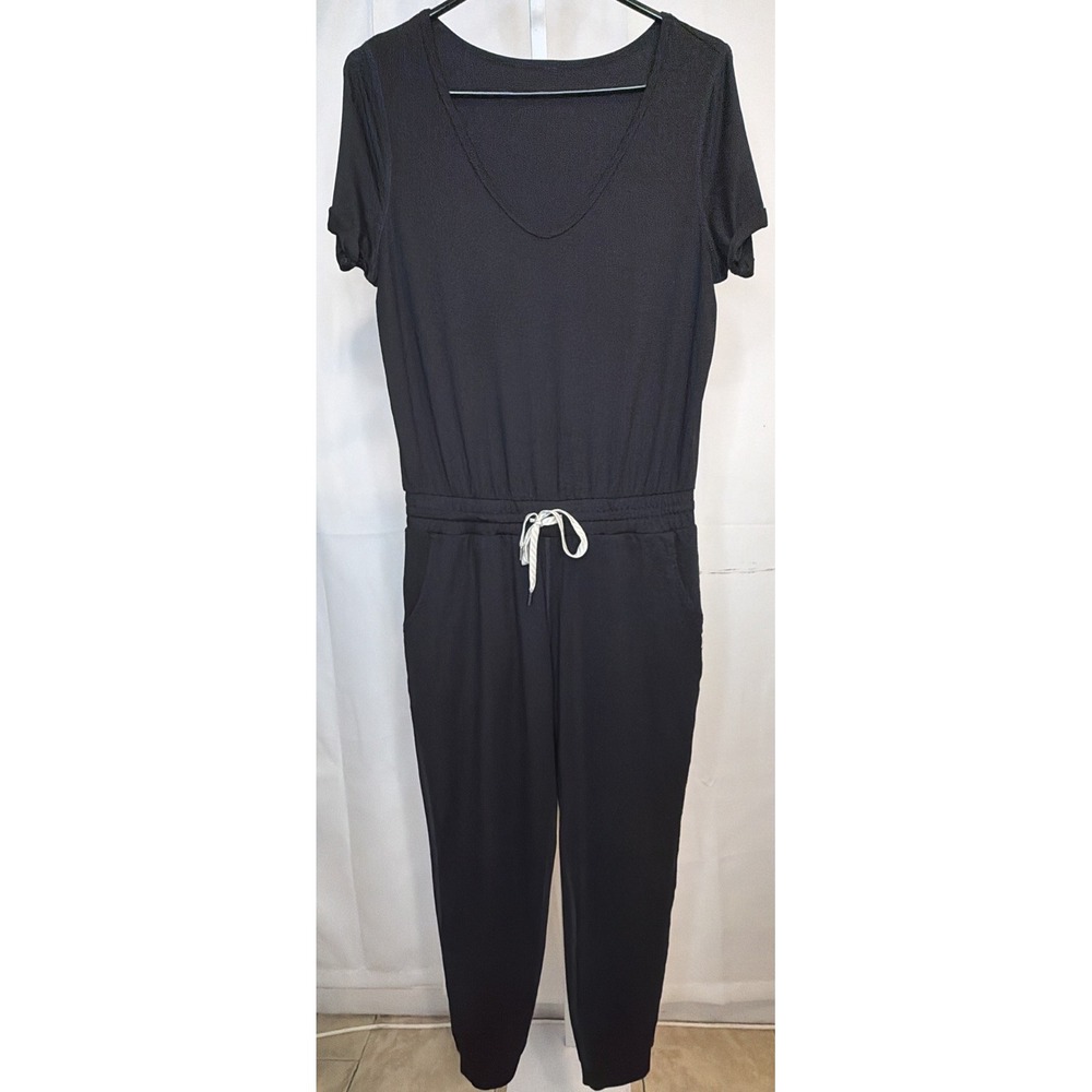 Vuori All Day Jumpsuit Black Short Sleeve Jogger V-Neck Size M